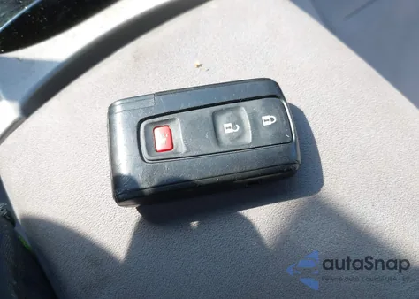 2004 Toyota Prius z USA, uszkodzony, nr VIN JTDKB20U740023606